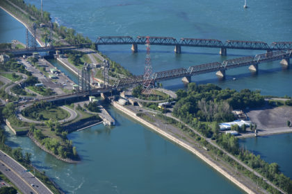 Pont Victoria et héritage ferroviaire